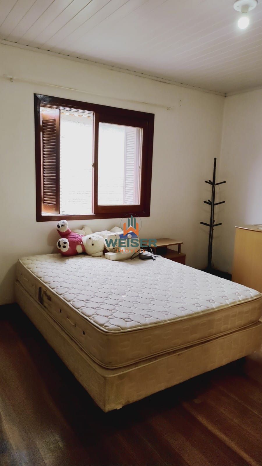 Casa à venda com 5 quartos, 245m² - Foto 10