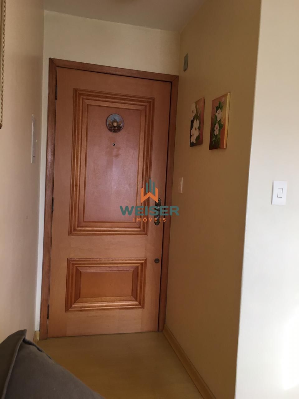 Apartamento para alugar com 3 quartos, 76m² - Foto 2