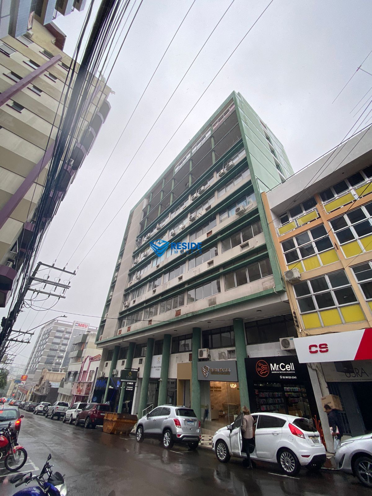 Sala comercial para alugar  no Centro - Santa Maria, RS. Imveis