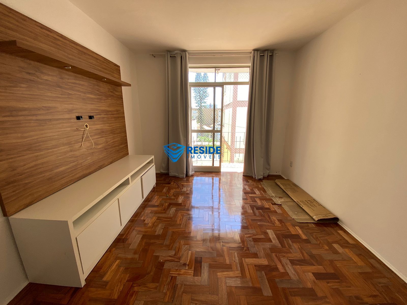 Apartamento para alugar  no Centro - Santa Maria, RS. Imveis