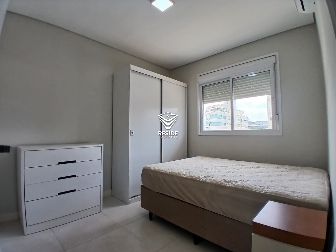 Apartamento com 2 Dormitórios para alugar, 69 m² por R$ 3.000,00 Apartamento com 2 Dormitórios para alugar, 69 m² por R$ 3.000,00