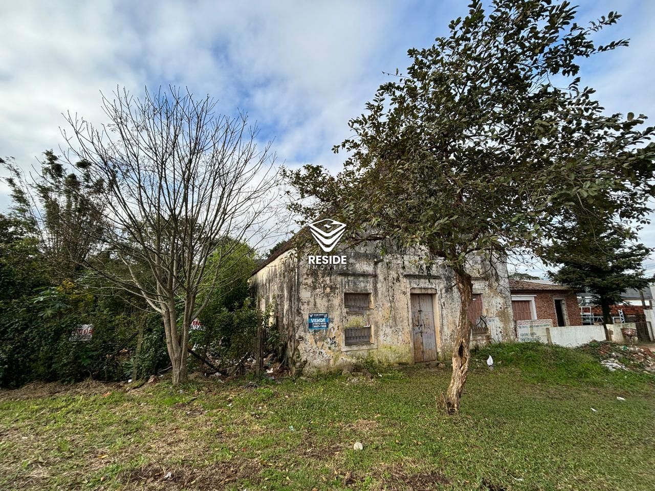 Terreno/Lote à venda  no Nossa Senhora das Dores - Santa Maria, RS. Imóveis