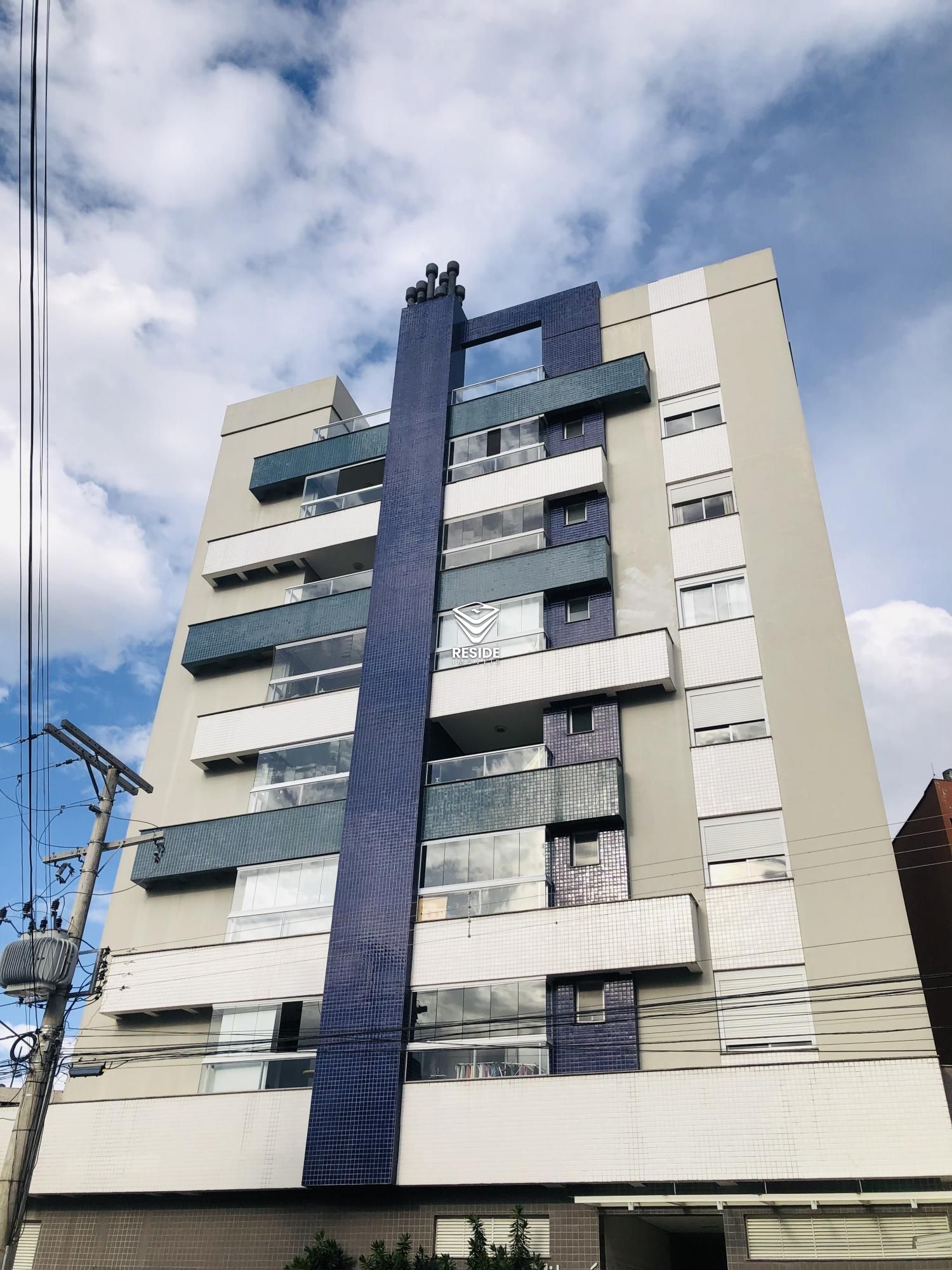 Apartamento para alugar  no Menino Jesus - Santa Maria, RS. Imóveis