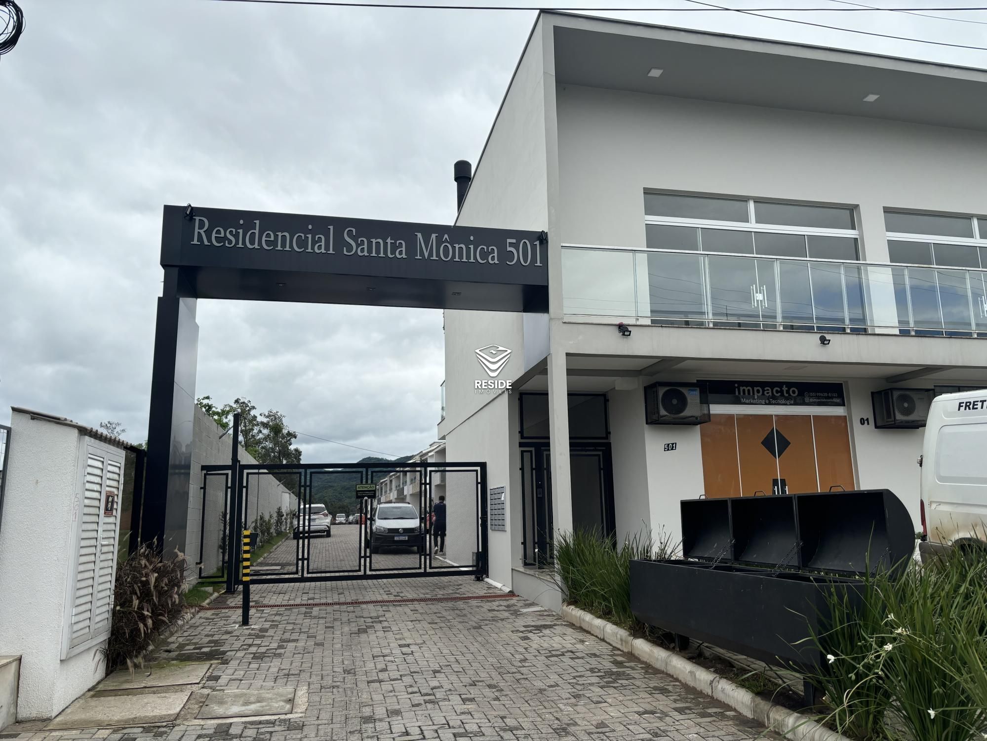 Casa em condomínio à venda  no Camobi - Santa Maria, RS. Imóveis