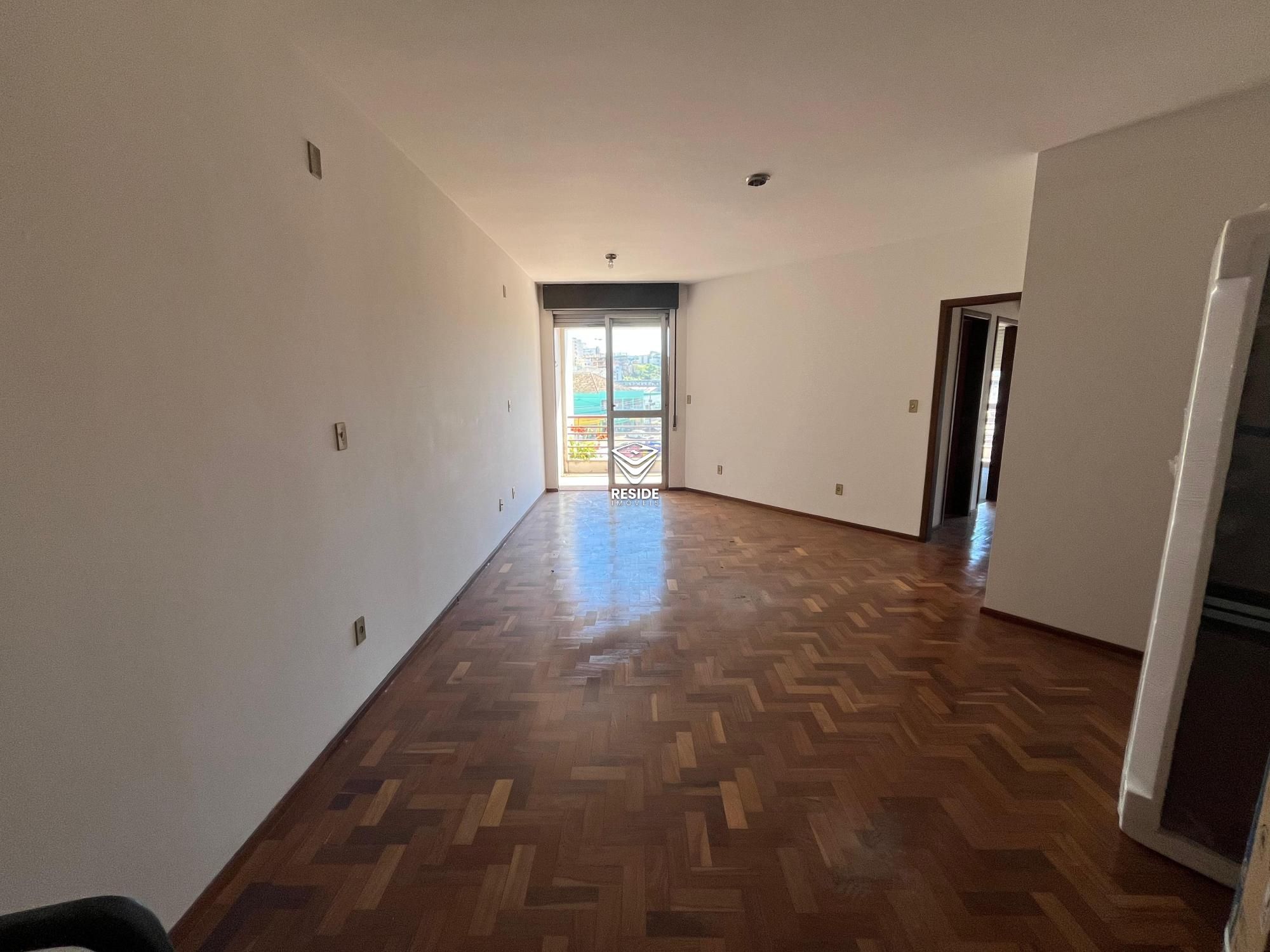 Apartamento amplo para locação no Centro!!
