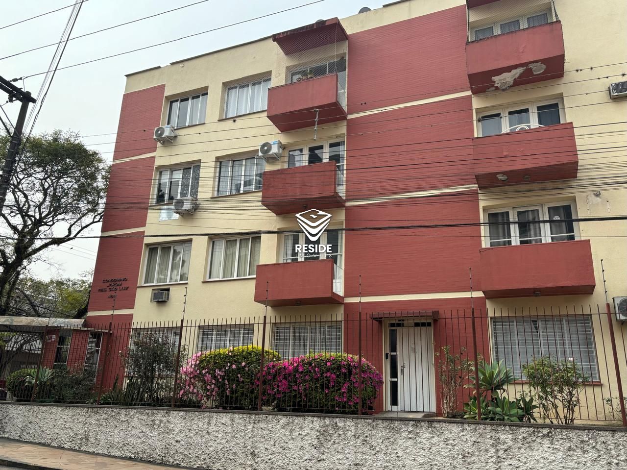 Apartamento para alugar  no Centro - Santa Maria, RS. Imveis