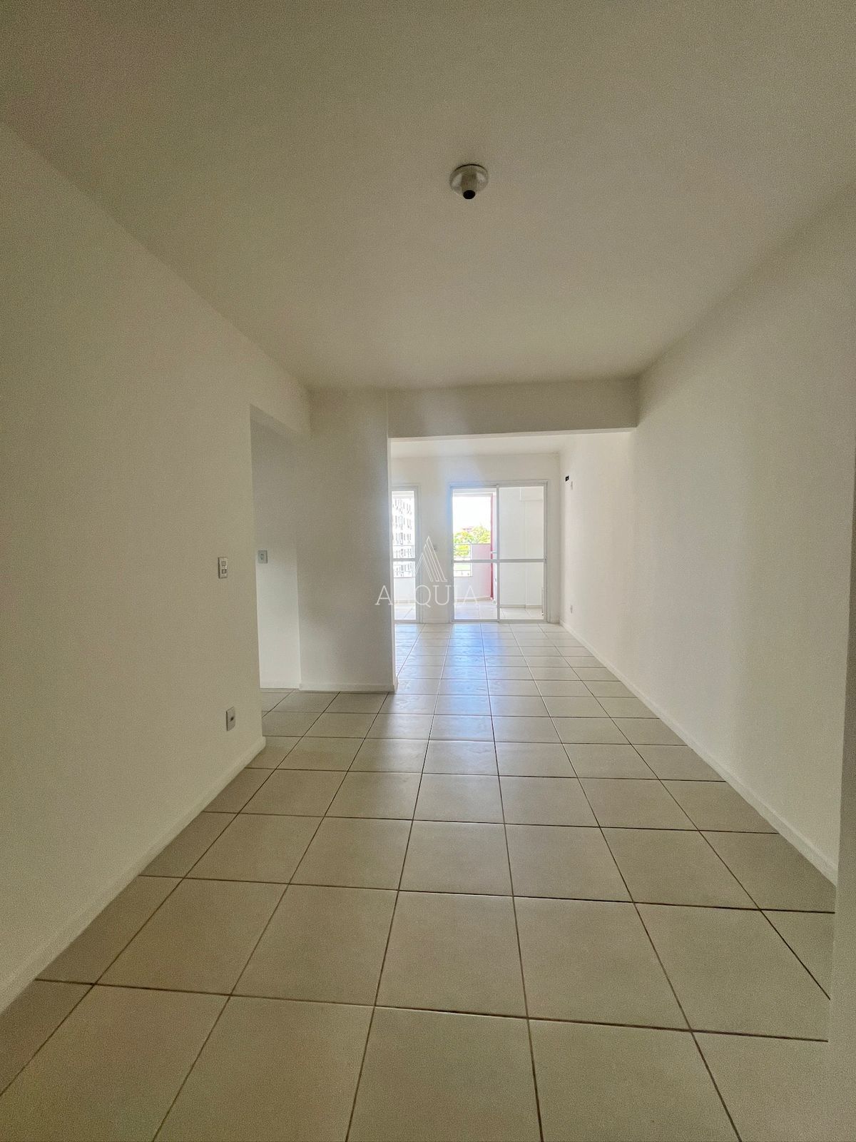 Residencial Ocean - 02 dormitórios com suíte  com 01  garagem