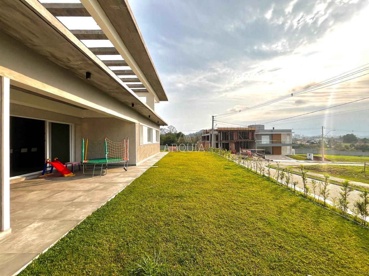 RESIDÊNCIA 04 SUÍTES CONDOMÍNIO VISTA DE SÃO JOSÉ - ACEITA PERMUTA ATÉ R$ 900 MI