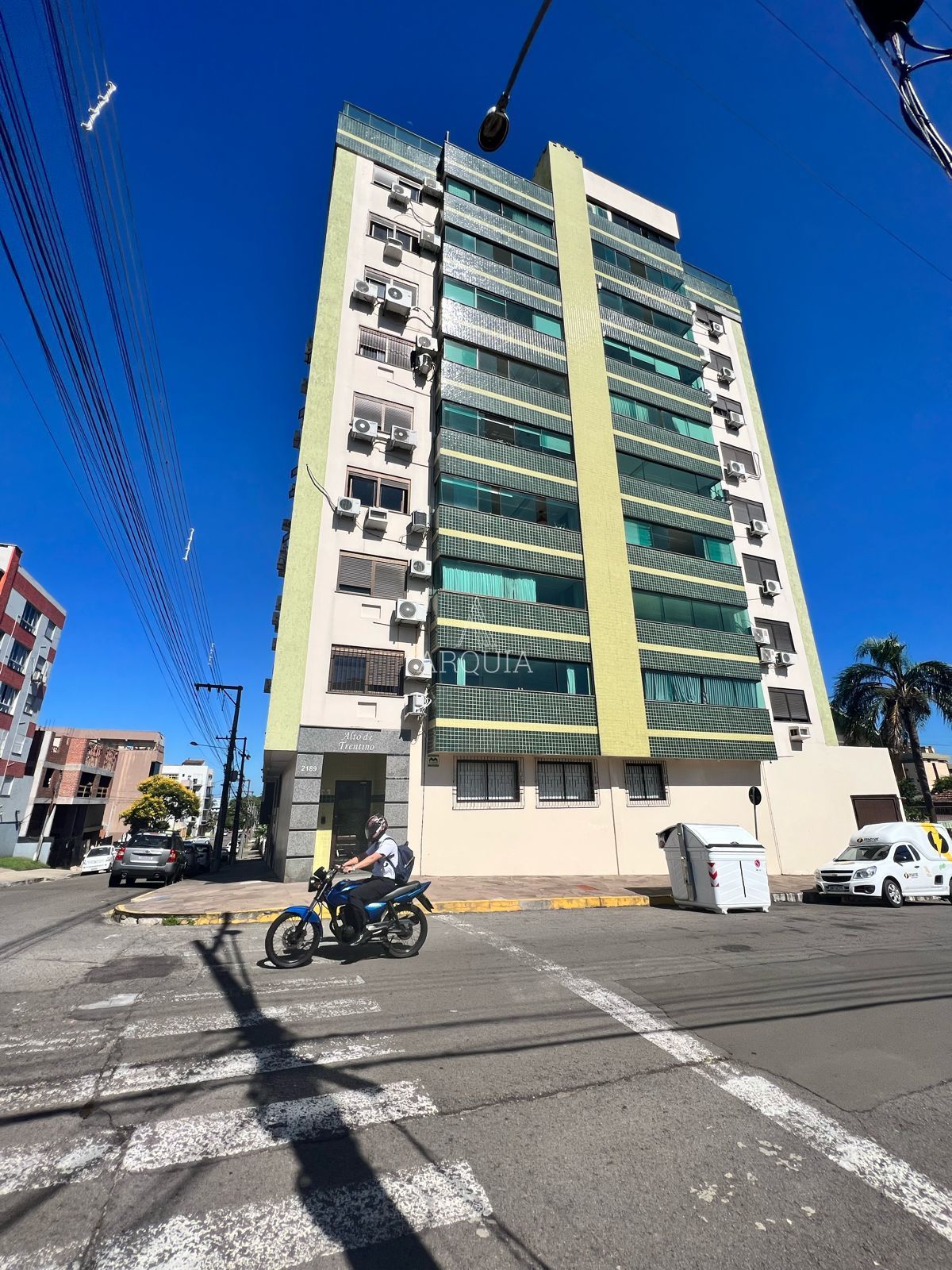 Cobertura 3 dorm, 1 suíte, piscina, 3 vagas de garagem