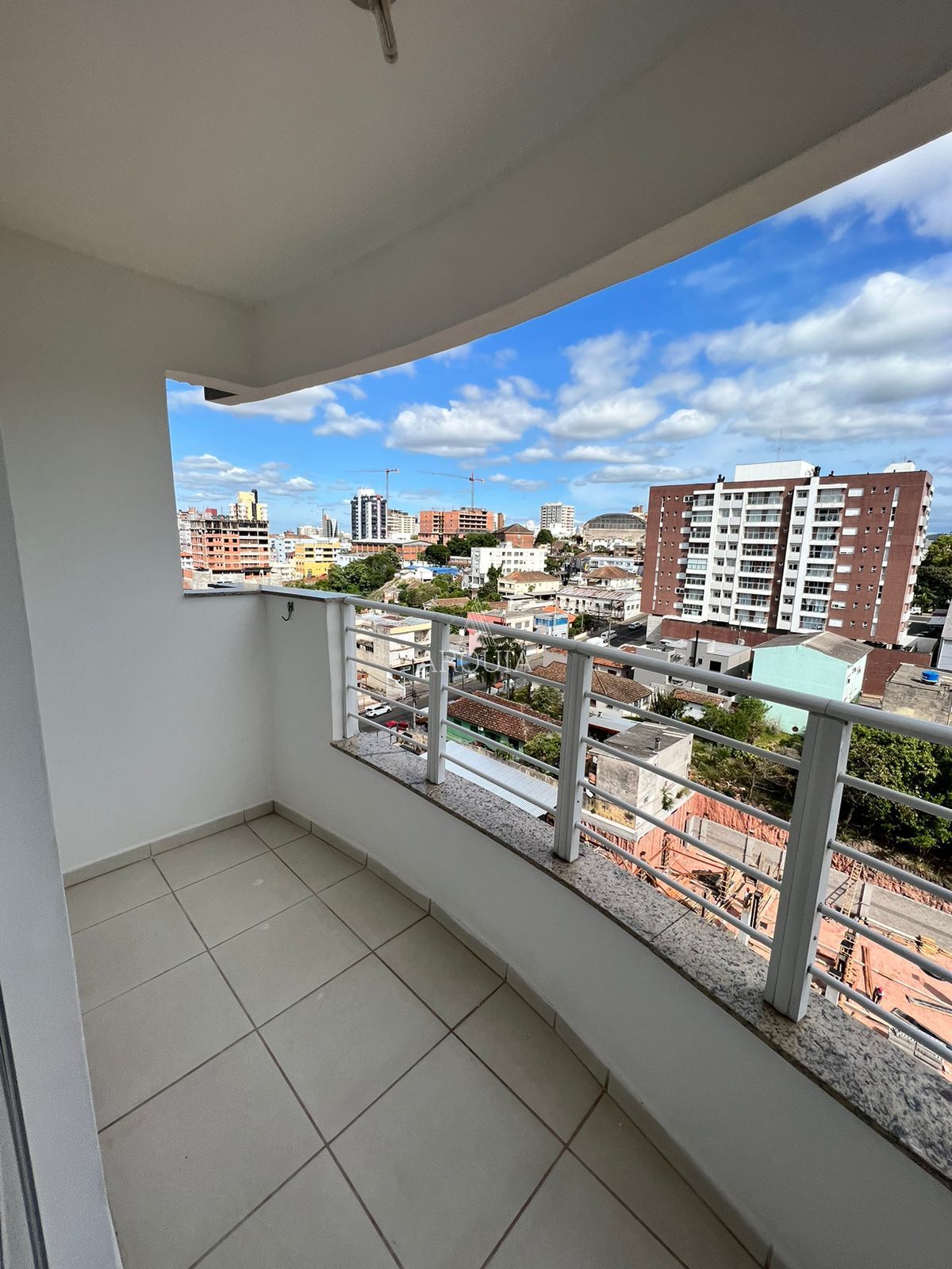 Residencial Ocean - 01 dormitório com garagem