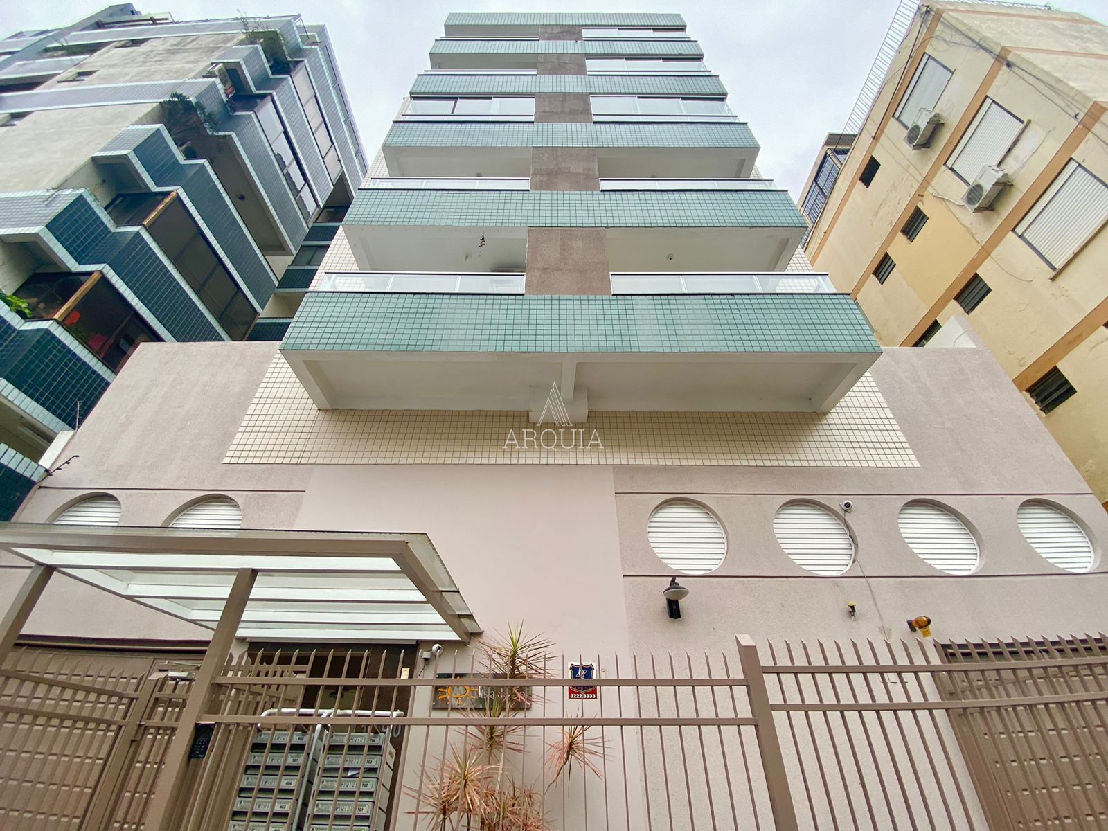Cobertura Duplex de Luxo 3 dorm, 1 suíte, sacada e garagem