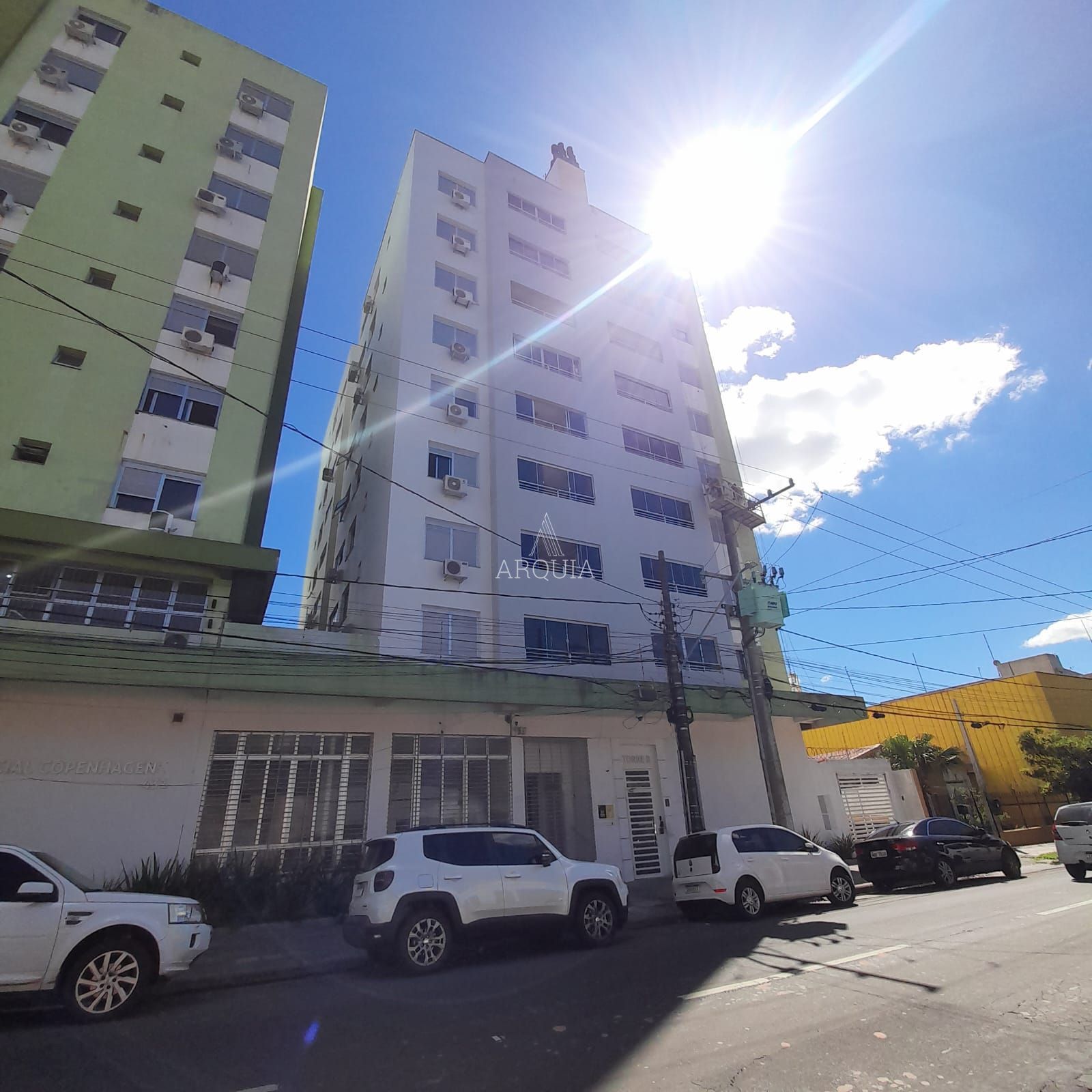 Apartamento 2 Dormitórios no Centro de Santa Maria