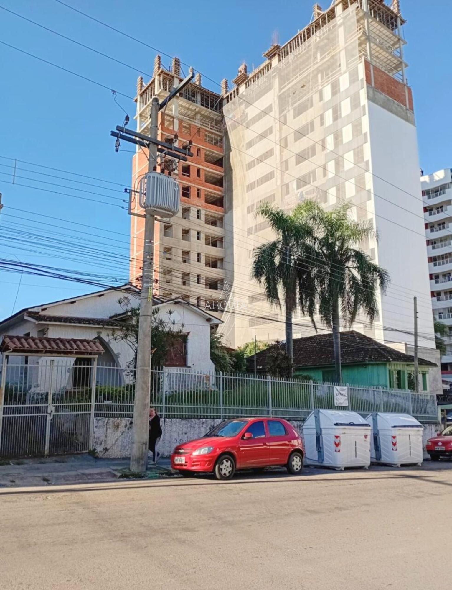 Terreno em Excelente Localização no Dores, Aceita Permuta por Área Construída