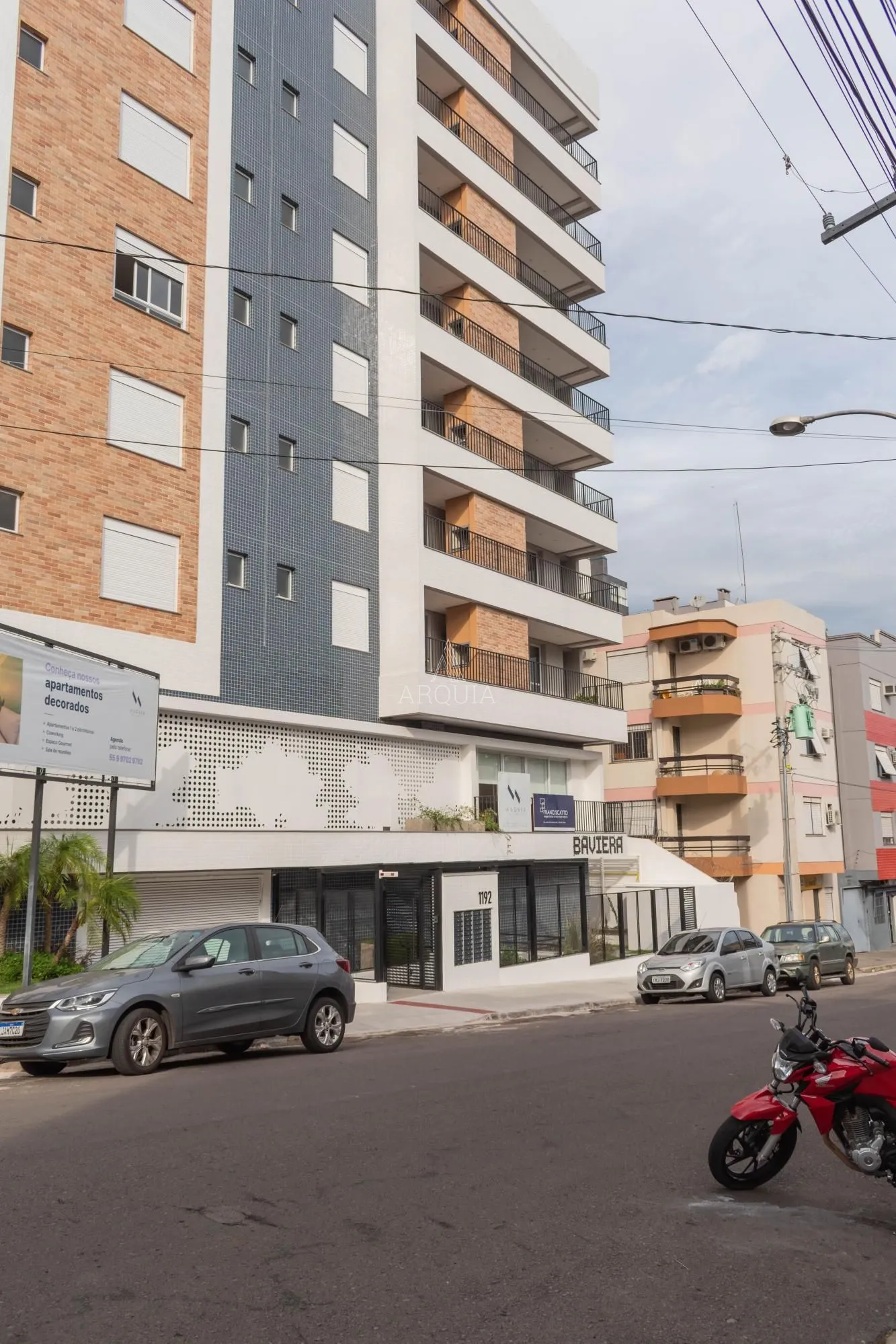 Apto 1 dorm com sacada e churrasqueira!!
