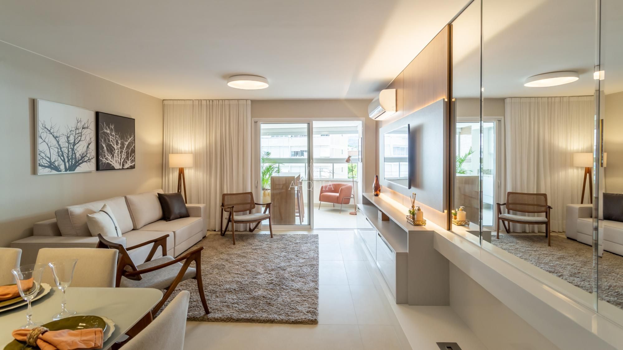 APARTAMENTO Totalmente mobiliado 03 dormitórios com 2 garagens Valle Nevado
