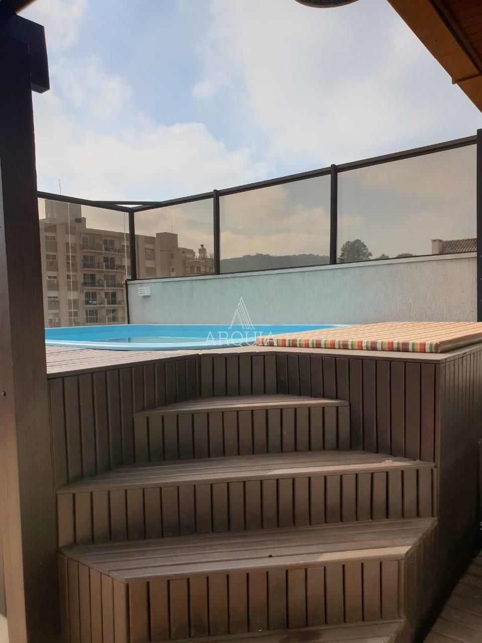 Cobertura Duplex 2 dorm com suíte, home office, terraço com piscina com box