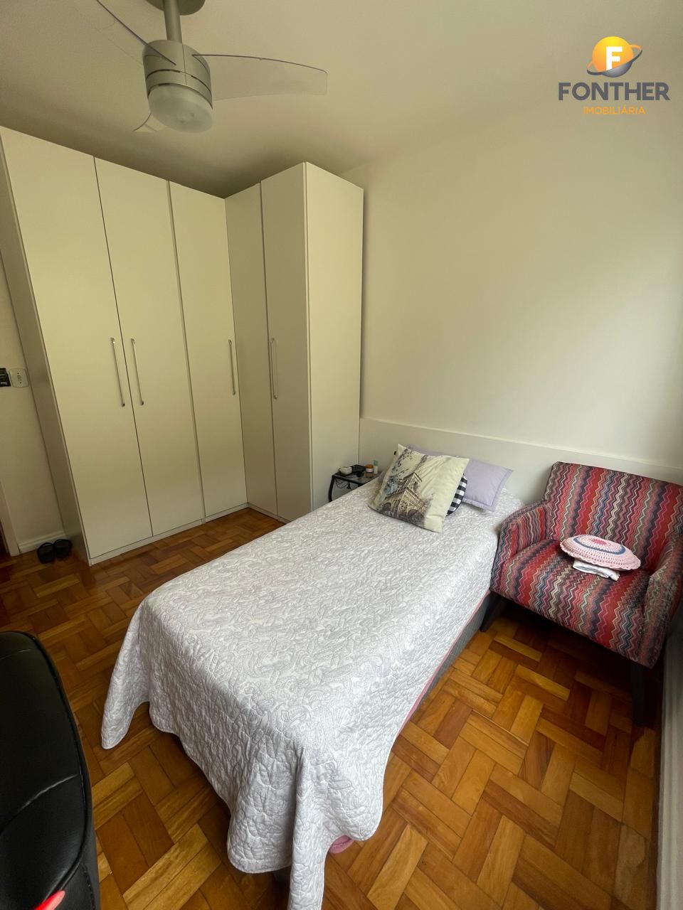 Apartamento à venda com 3 quartos, 121m² - Foto 11