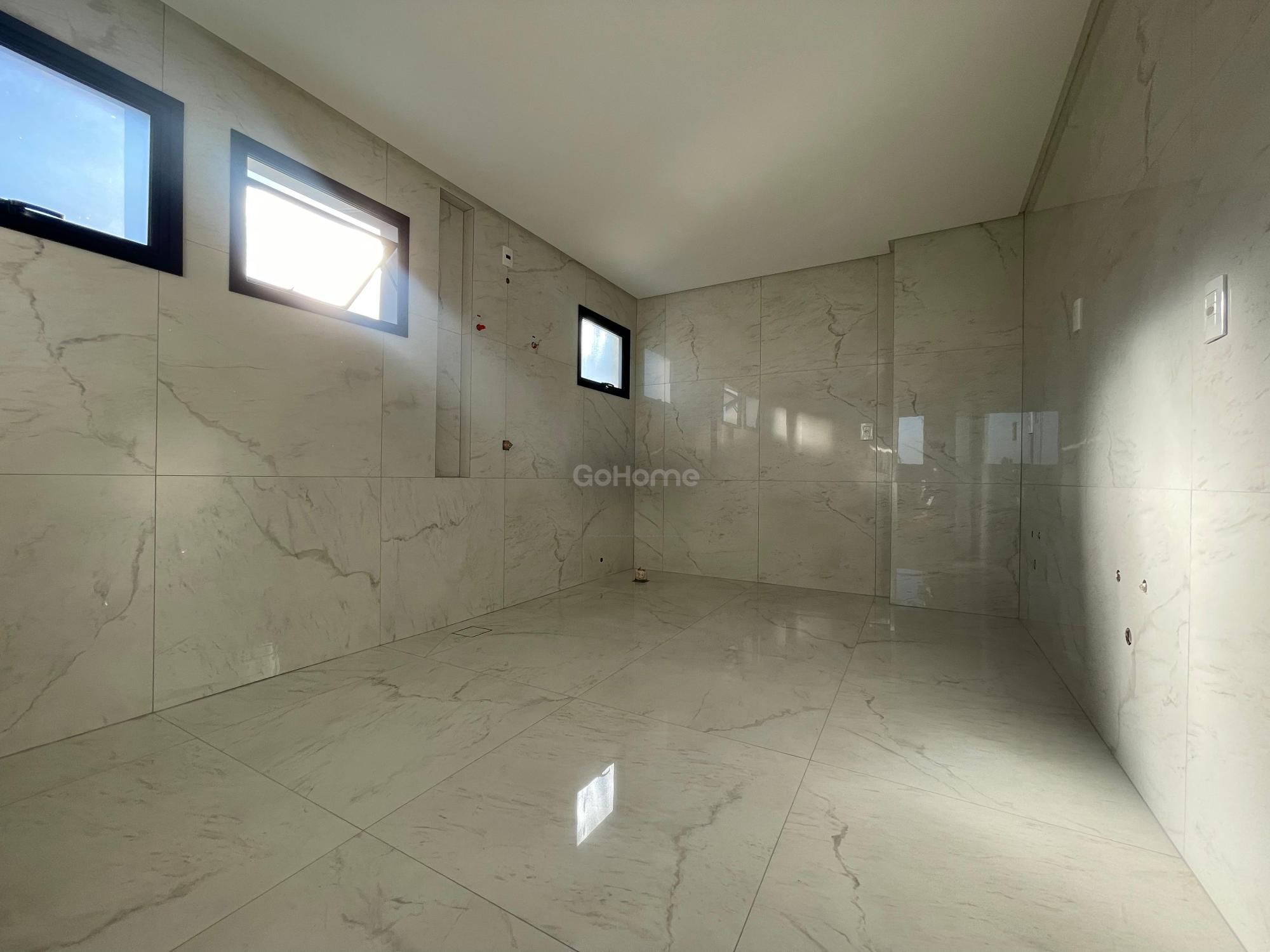 3656 – Casa de Luxo no Jardim Europa: Conforto, Lazer e Segurança