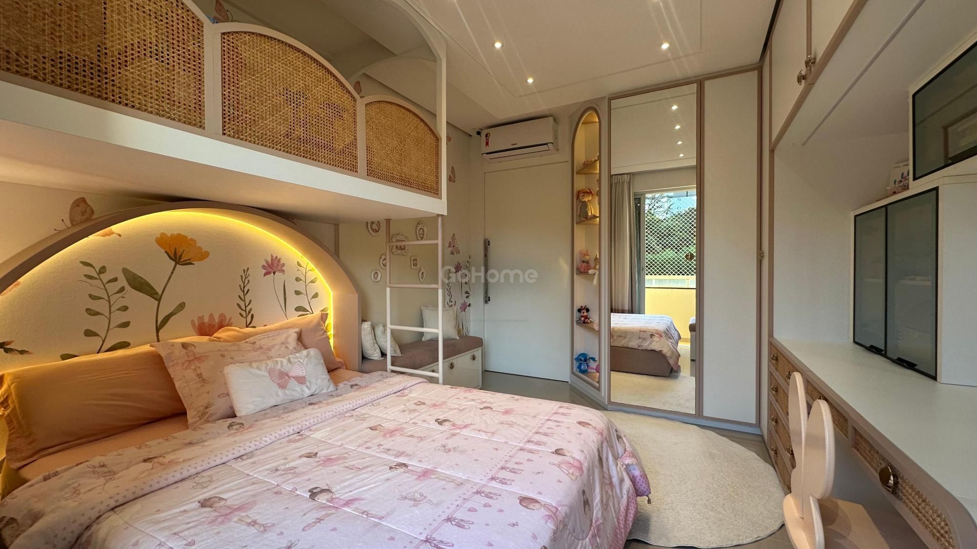 Apartamento Mobiliado à Venda em ótima localização