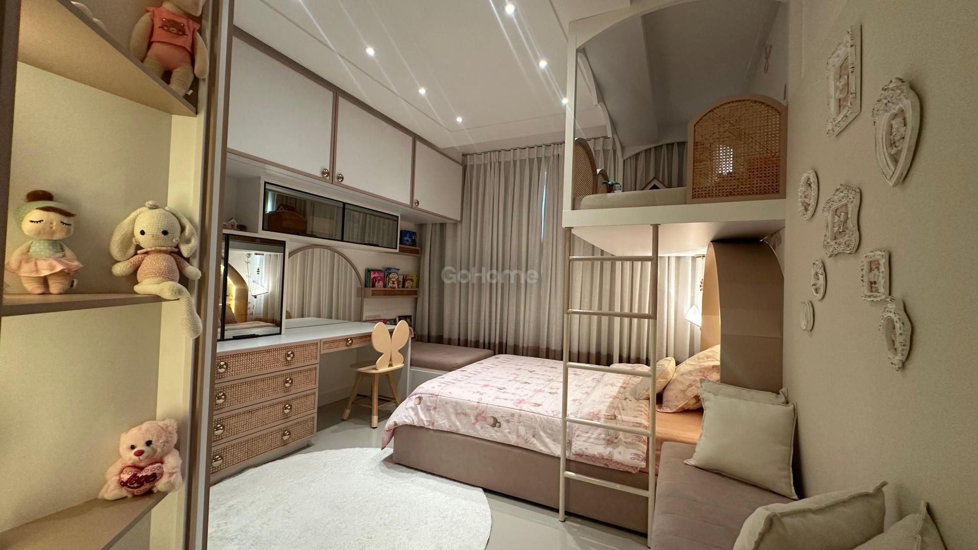 Apartamento Mobiliado à Venda em ótima localização