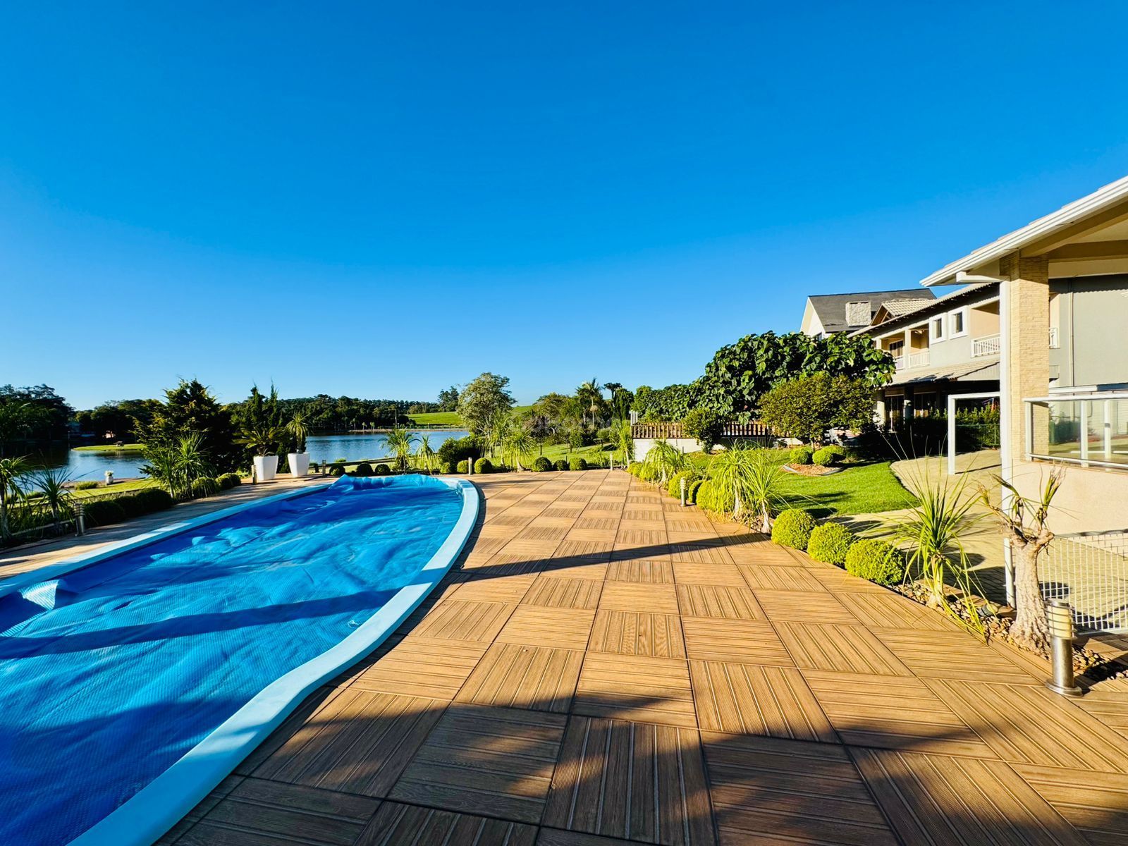 4636 – Casa em condomínio 4 quartos com suíte no Villagos em Chapecó