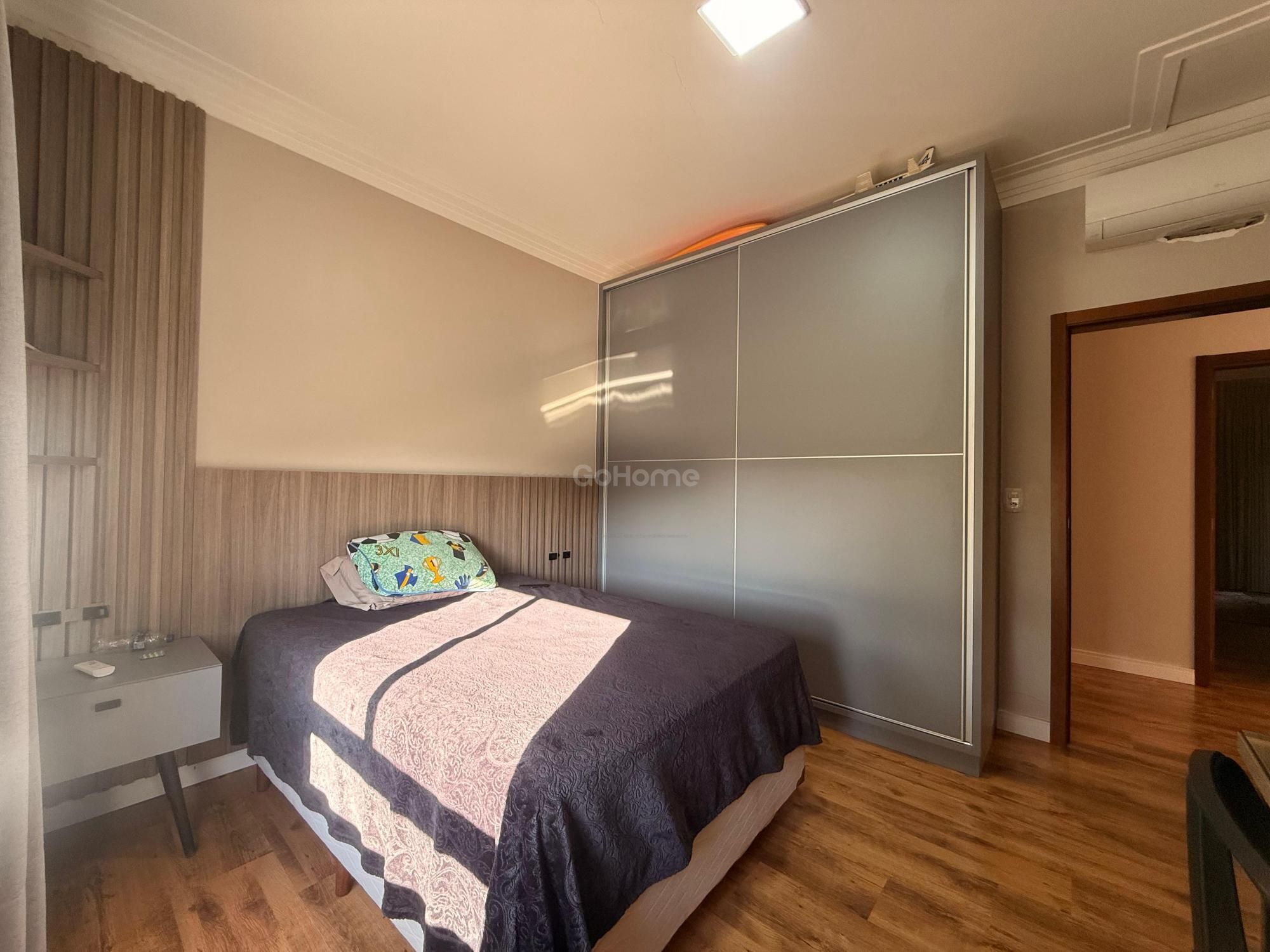 Casa Mobiliada Em Condomínio Fechado