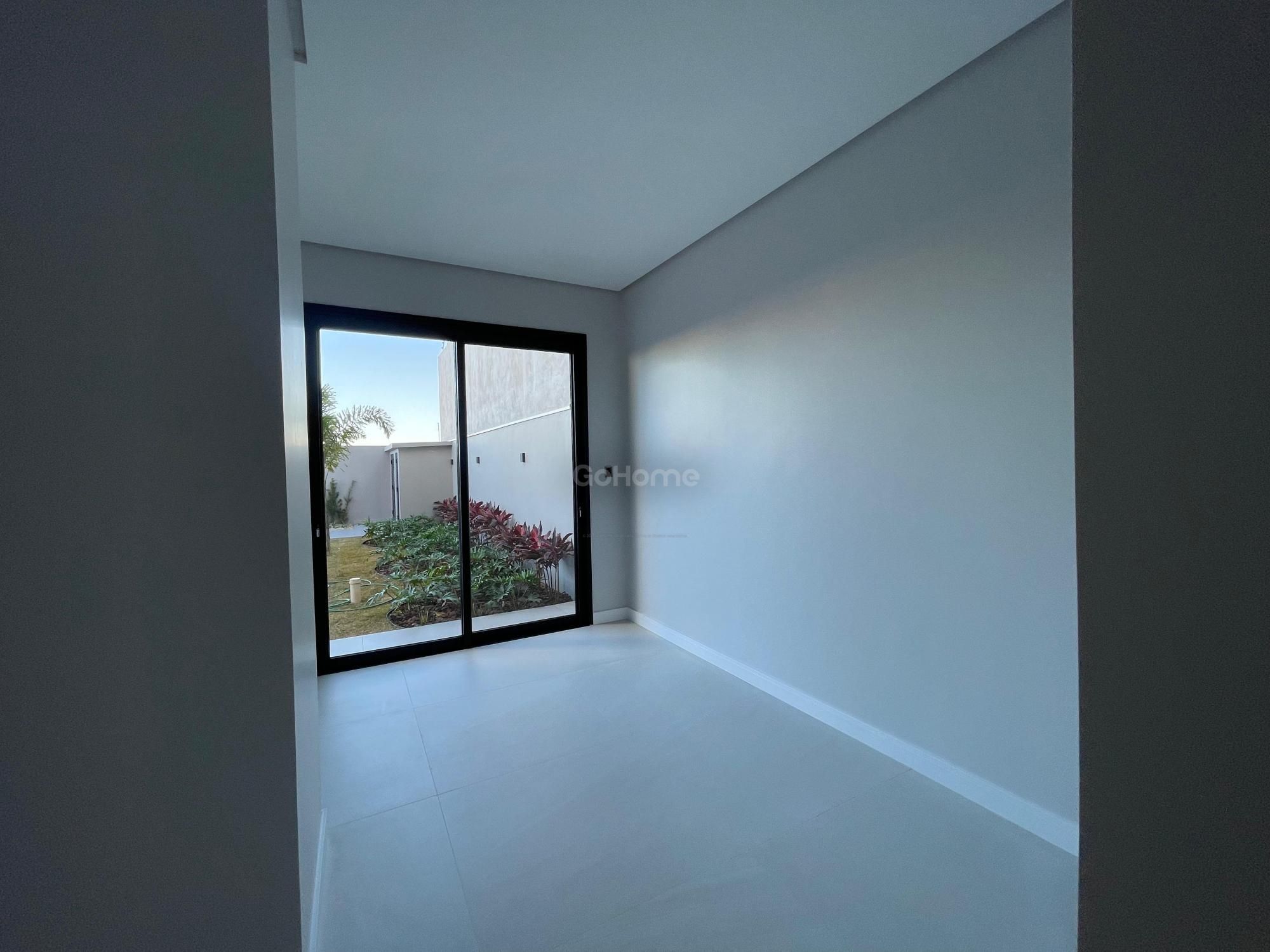 3656 – Casa de Luxo no Jardim Europa: Conforto, Lazer e Segurança