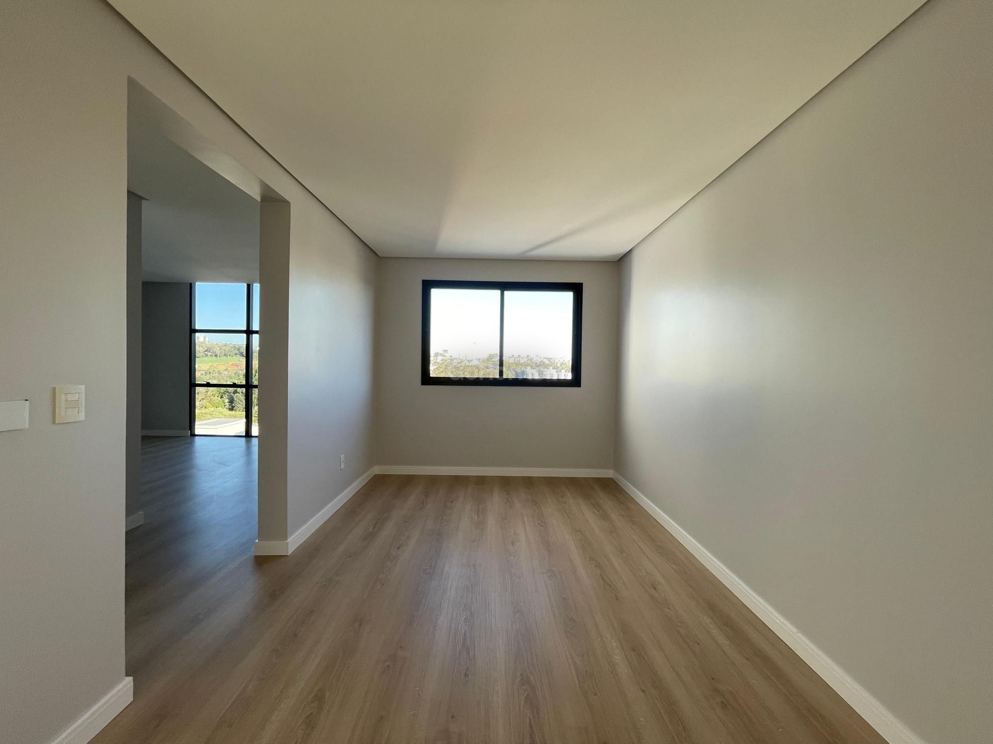 3656 – Casa de Luxo no Jardim Europa: Conforto, Lazer e Segurança