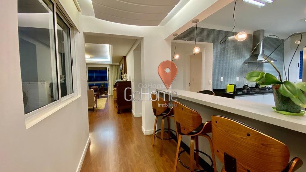 Apartamento Semimobiliado à Venda
