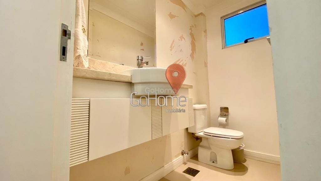 Apartamento Semimobiliado à Venda