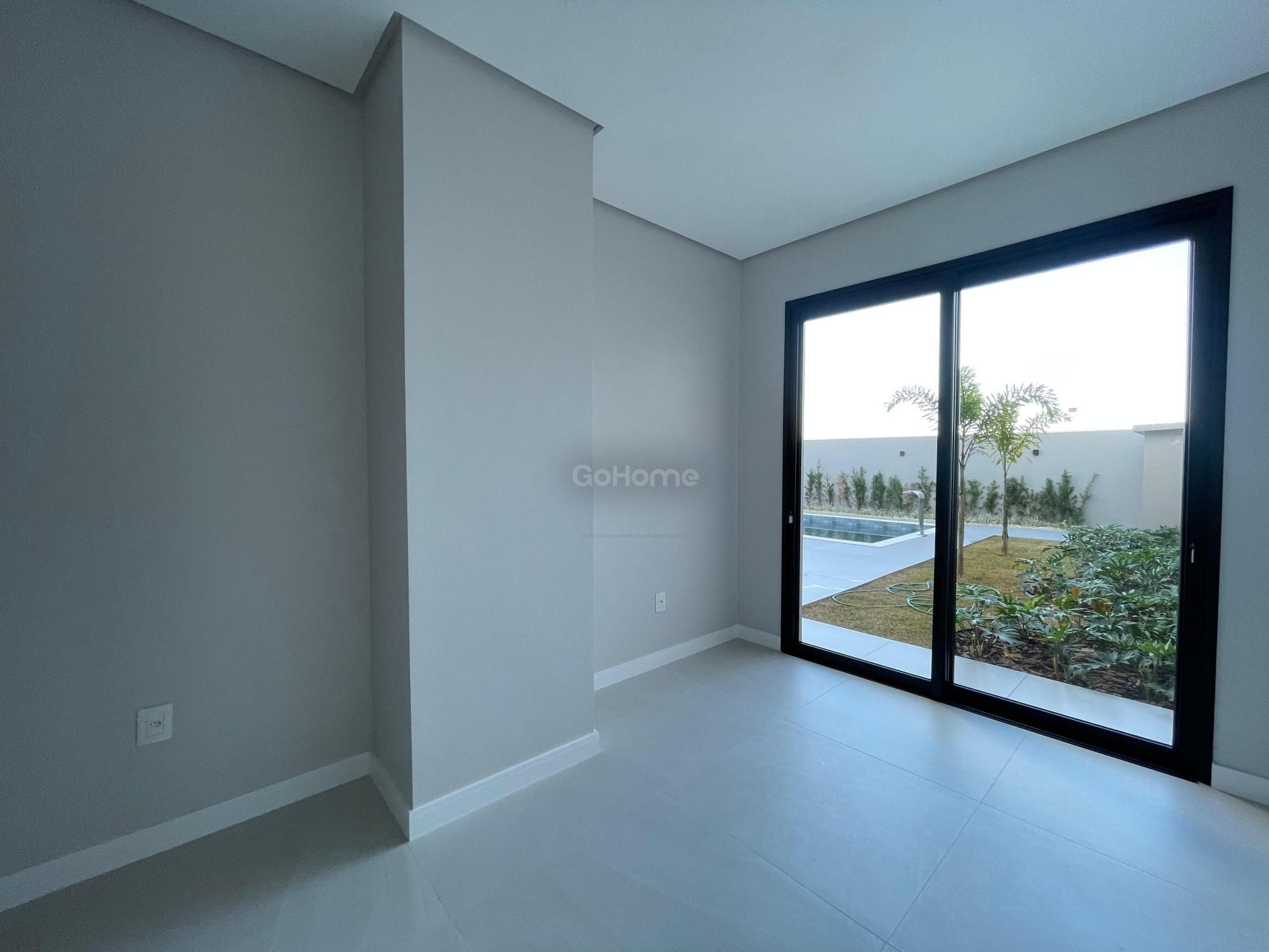 3656 – Casa de Luxo no Jardim Europa: Conforto, Lazer e Segurança