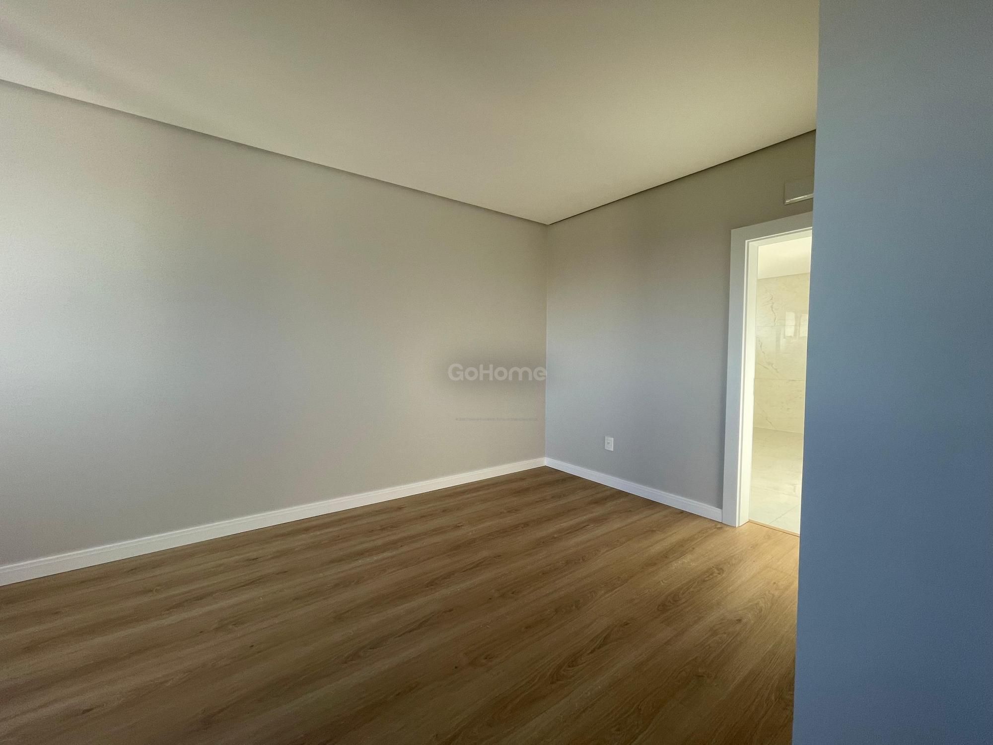 3656 – Casa de Luxo no Jardim Europa: Conforto, Lazer e Segurança