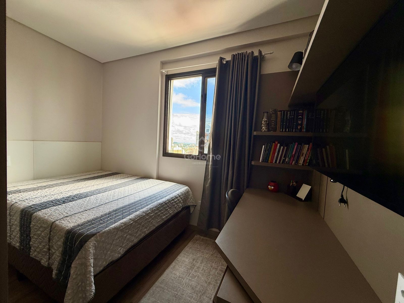 Apartamento Mobiliado à Venda