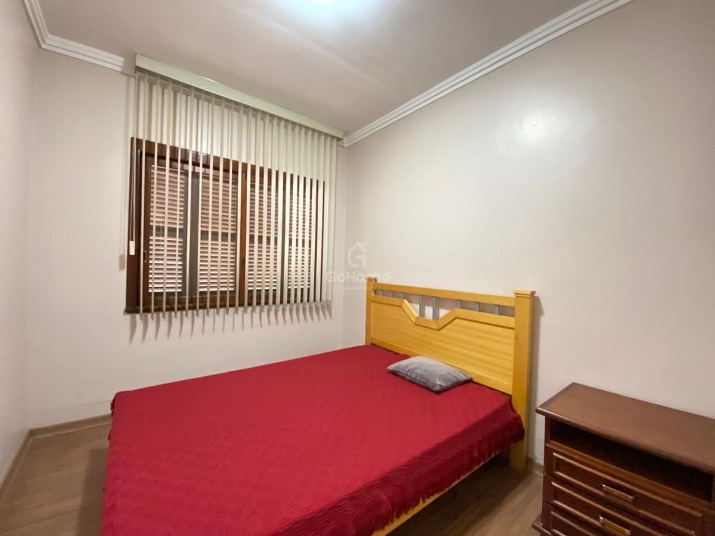 3603 – Casa no Centro de Chapecó: 3 Quartos com Suíte e 2 Vagas