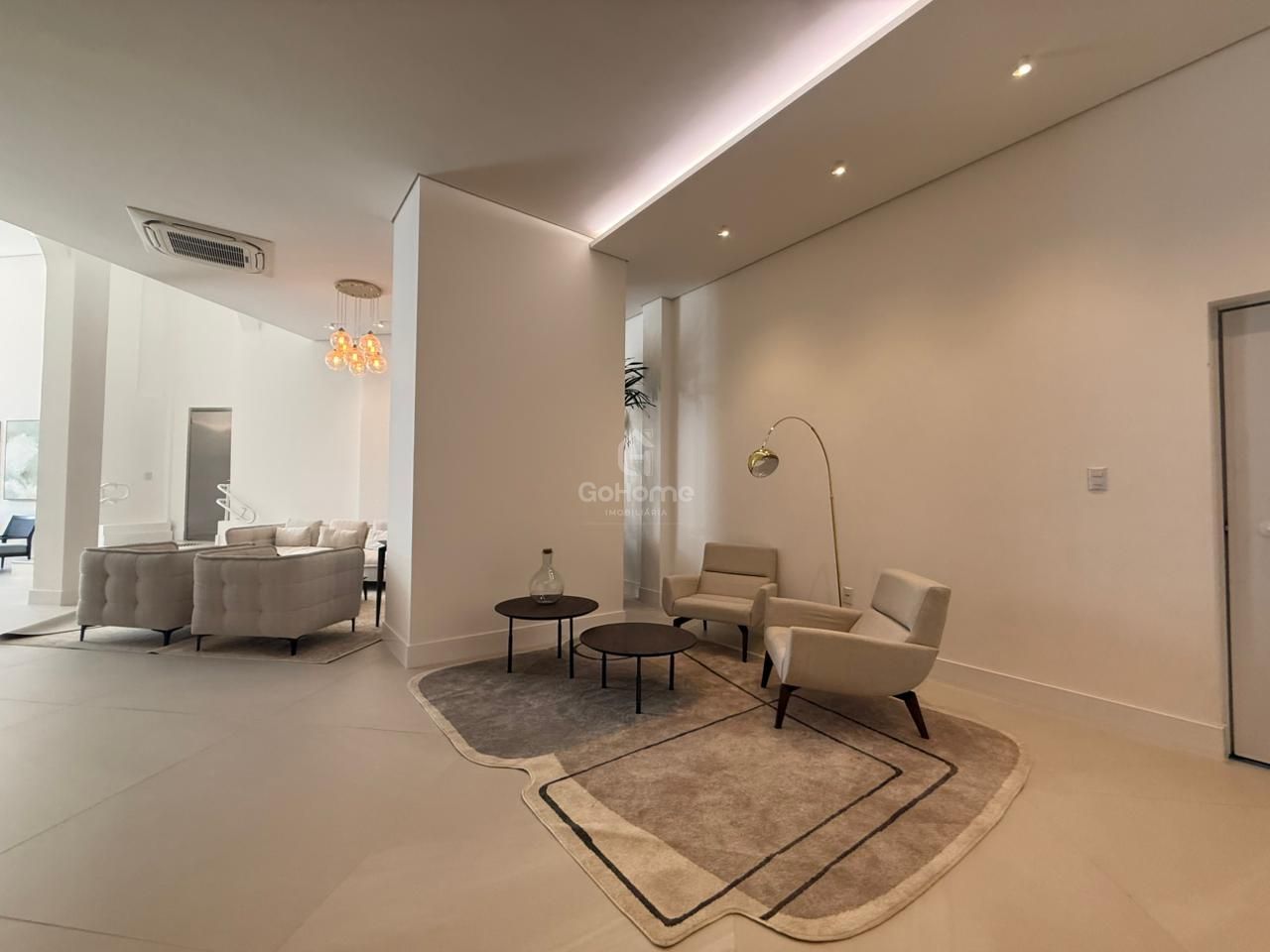 Apartamento Novo à Venda