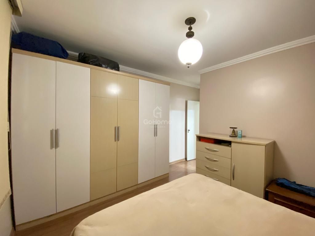 3603 – Casa no Centro de Chapecó: 3 Quartos com Suíte e 2 Vagas