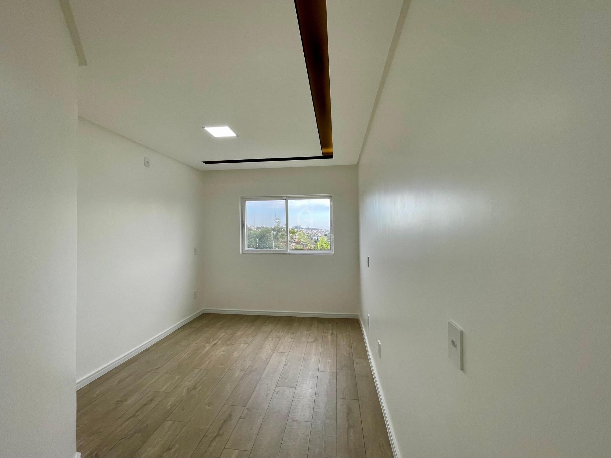 Belíssima Casa com Duas Suítes e Piscina