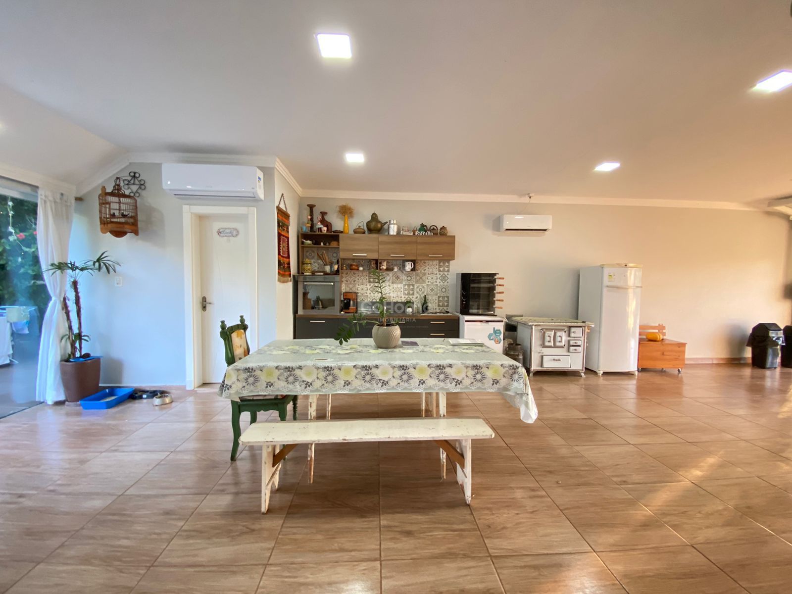 3353 – Espelho das Águas – Casa Térrea com Piscina Aquecida