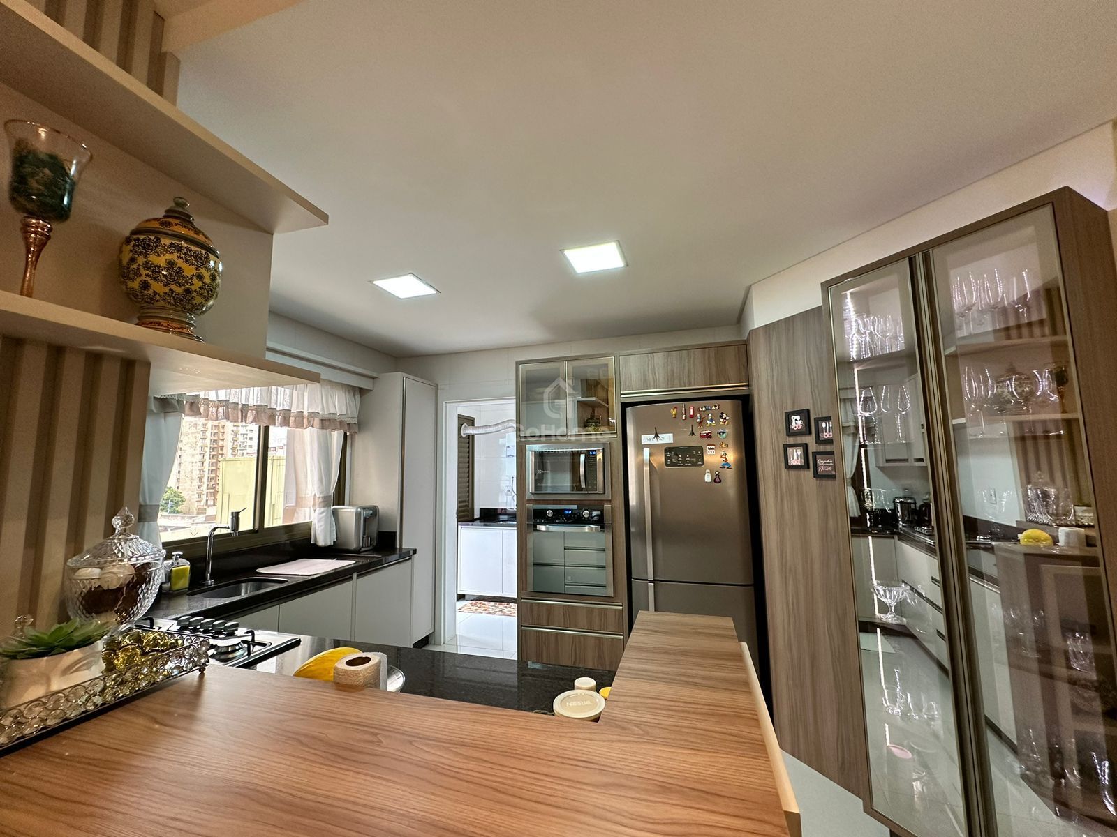Apartamento 3 dormitórios