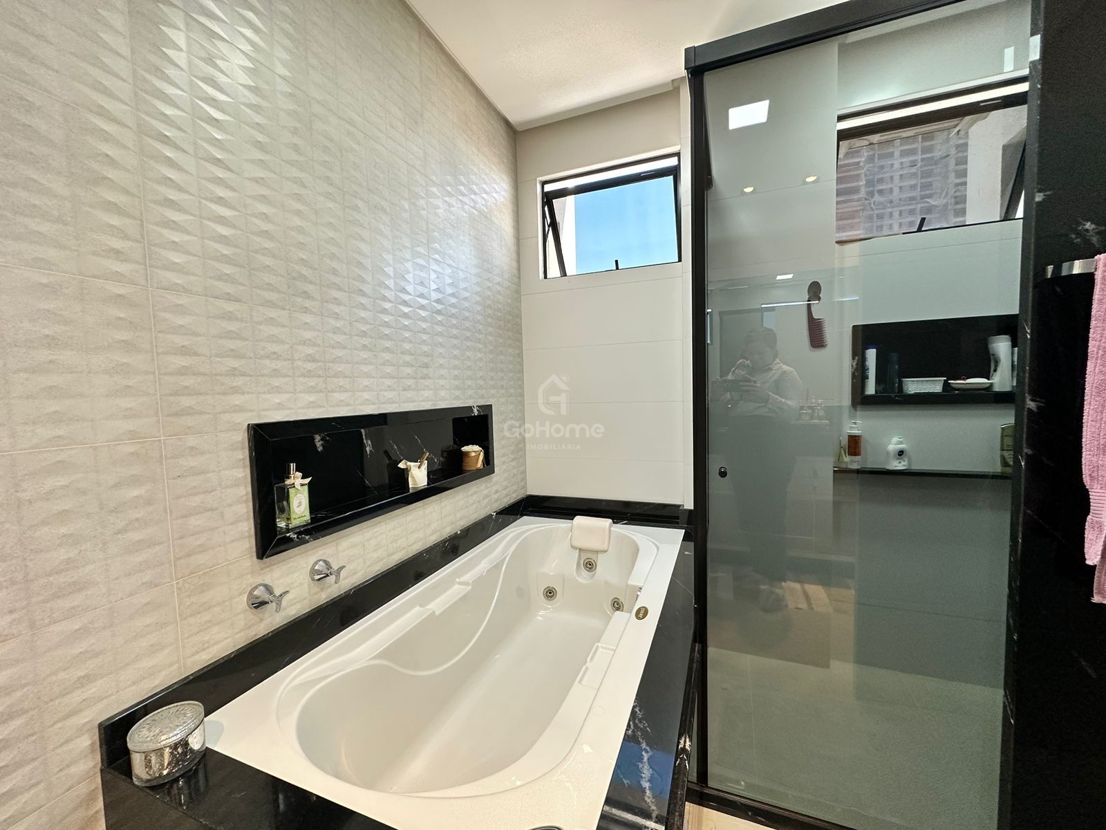 3520 – Apartamento 3 suítes com hidromassagem e lazer completo no Centro de Chapecó