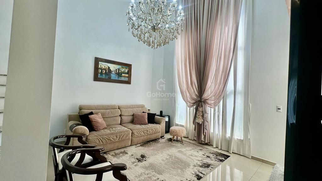 3627 – Casa com piscina no Jardim Europa- 270m² privativos