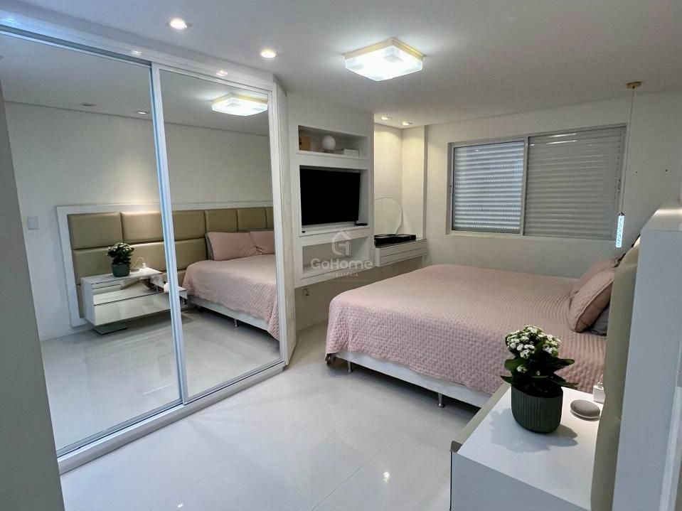 Apartamento Semimobiliado duas suítes