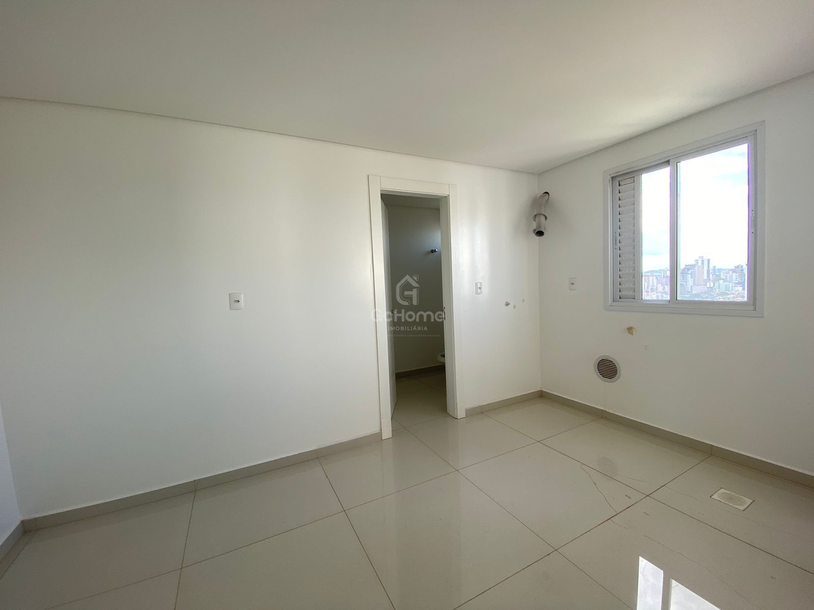Apartamento 3 Suítes - Próximo da AABB e Colégio Marista