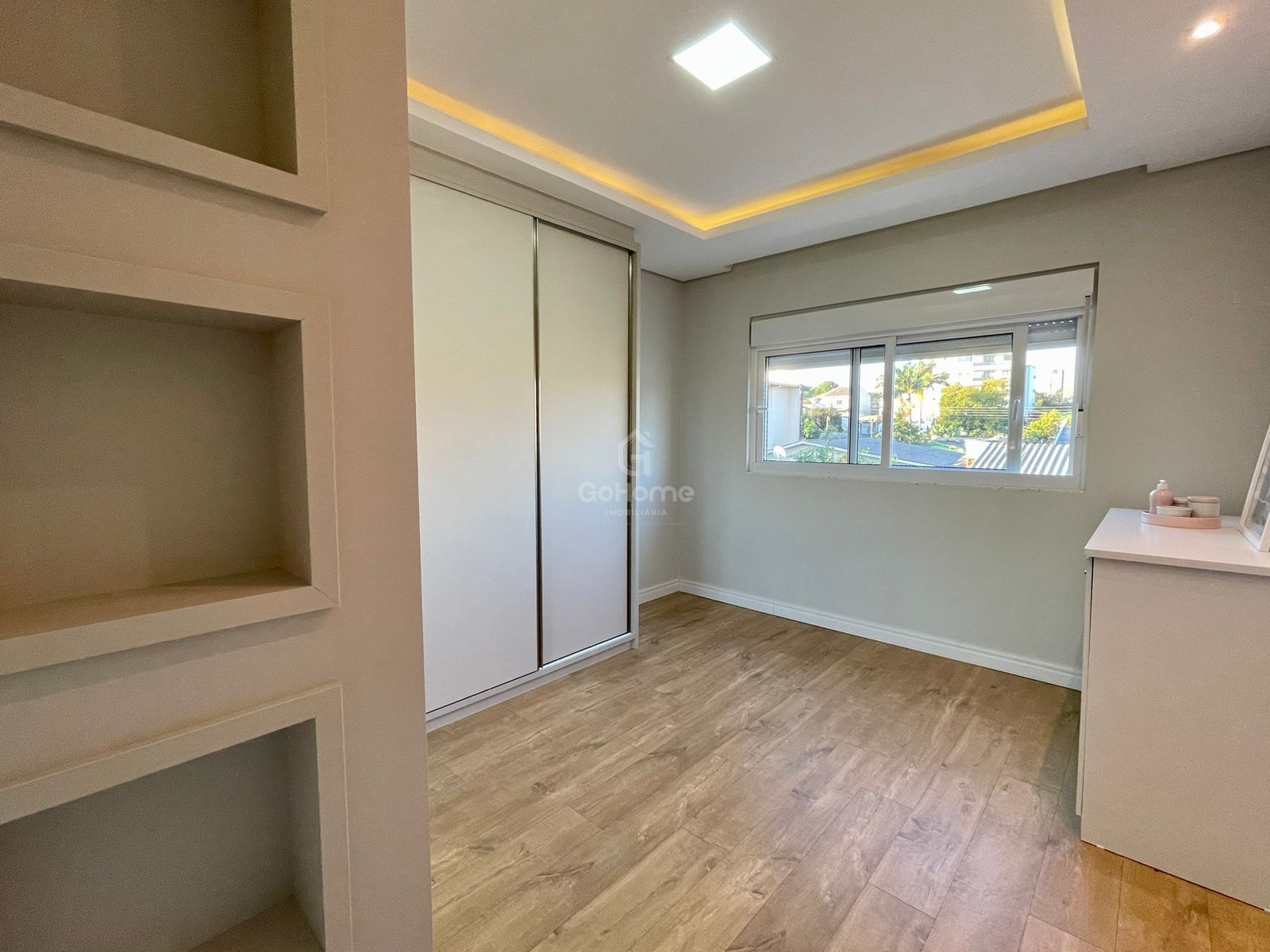 3358 – Casa Mobiliada no SAIC: Conforto e Estilo em Cada Detalhe