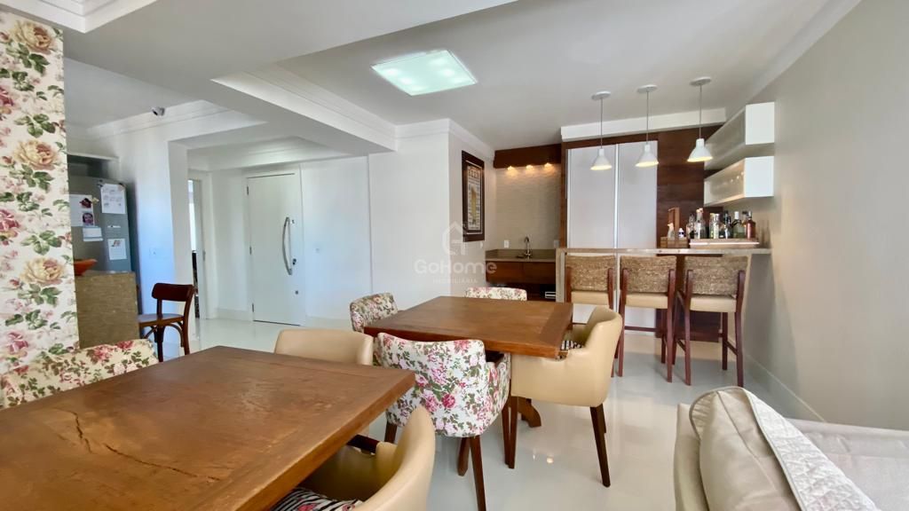 Apartamento Exclusivo: 3 Suítes, Centro