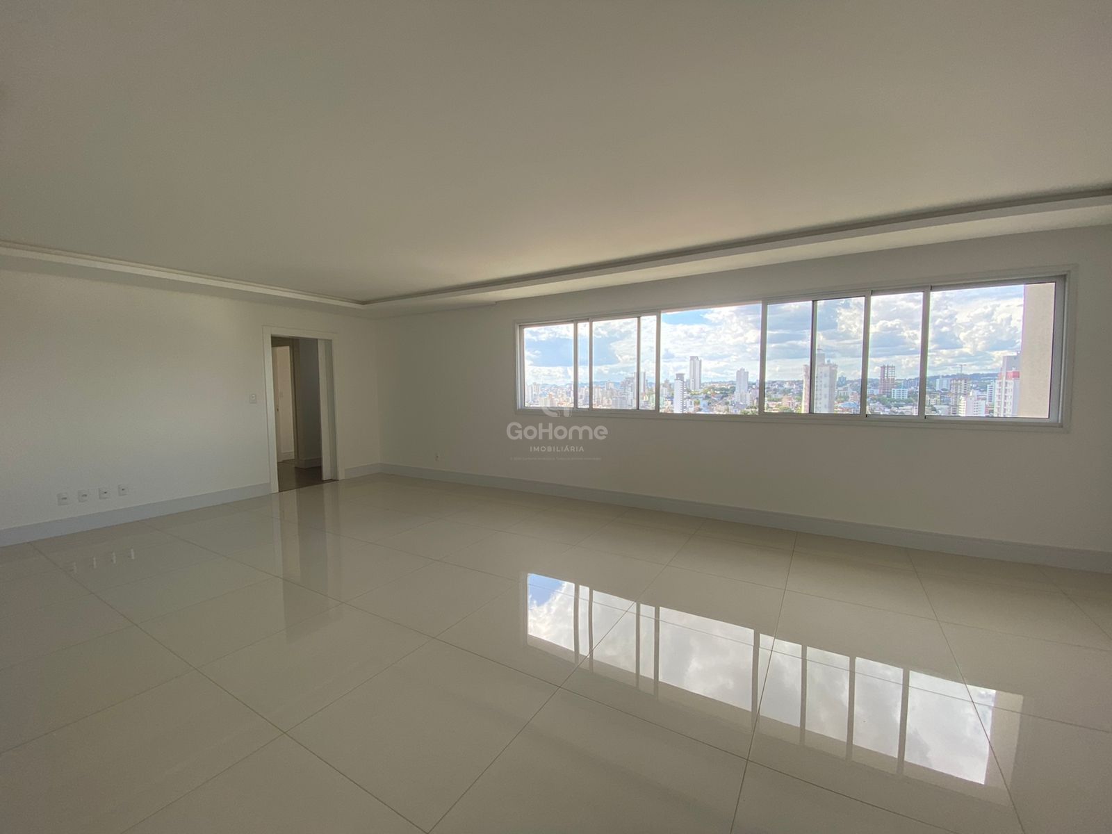 Apartamento 3 Suítes - Próximo da AABB e Colégio Marista