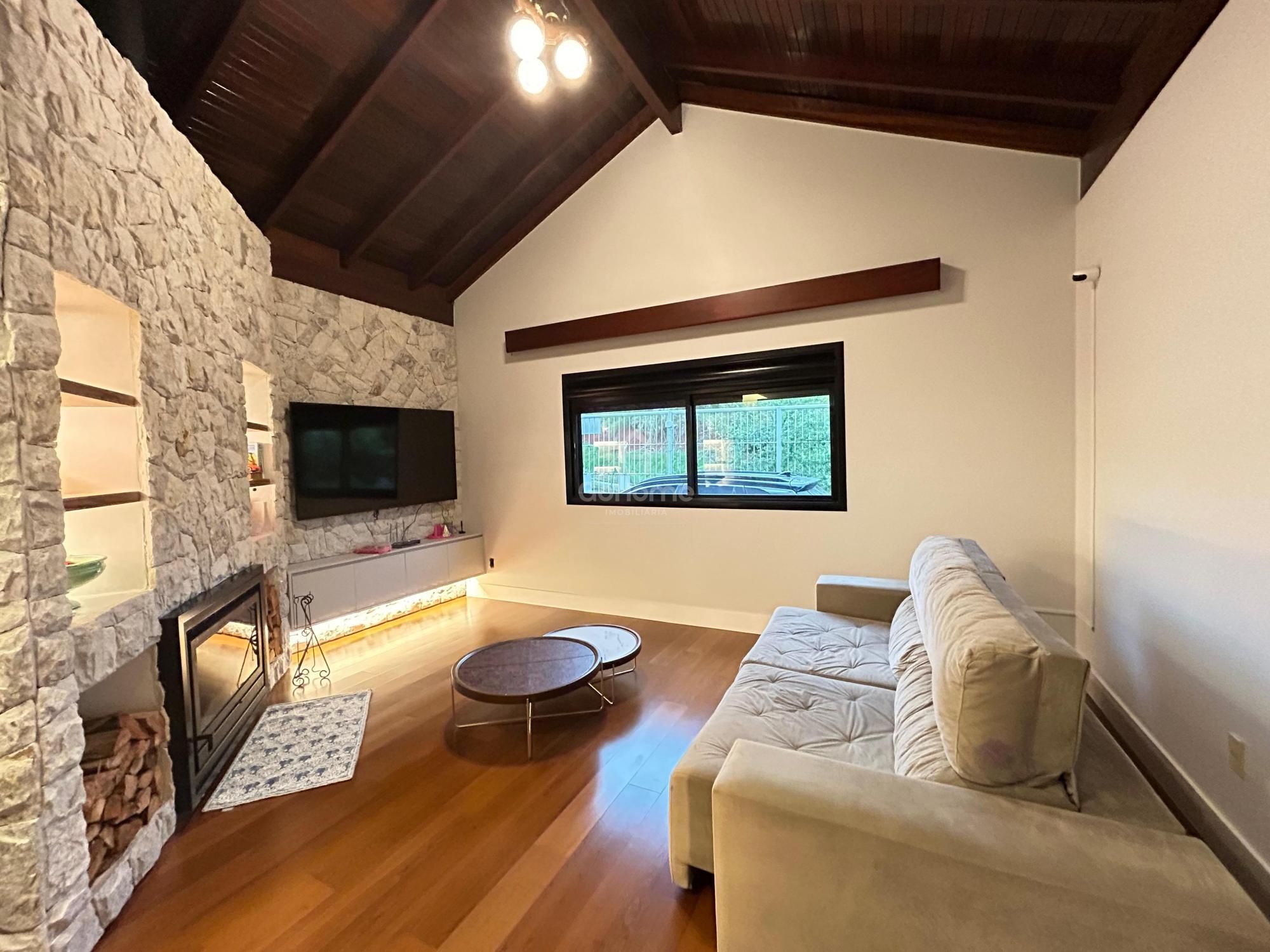 Casa em Condomínio