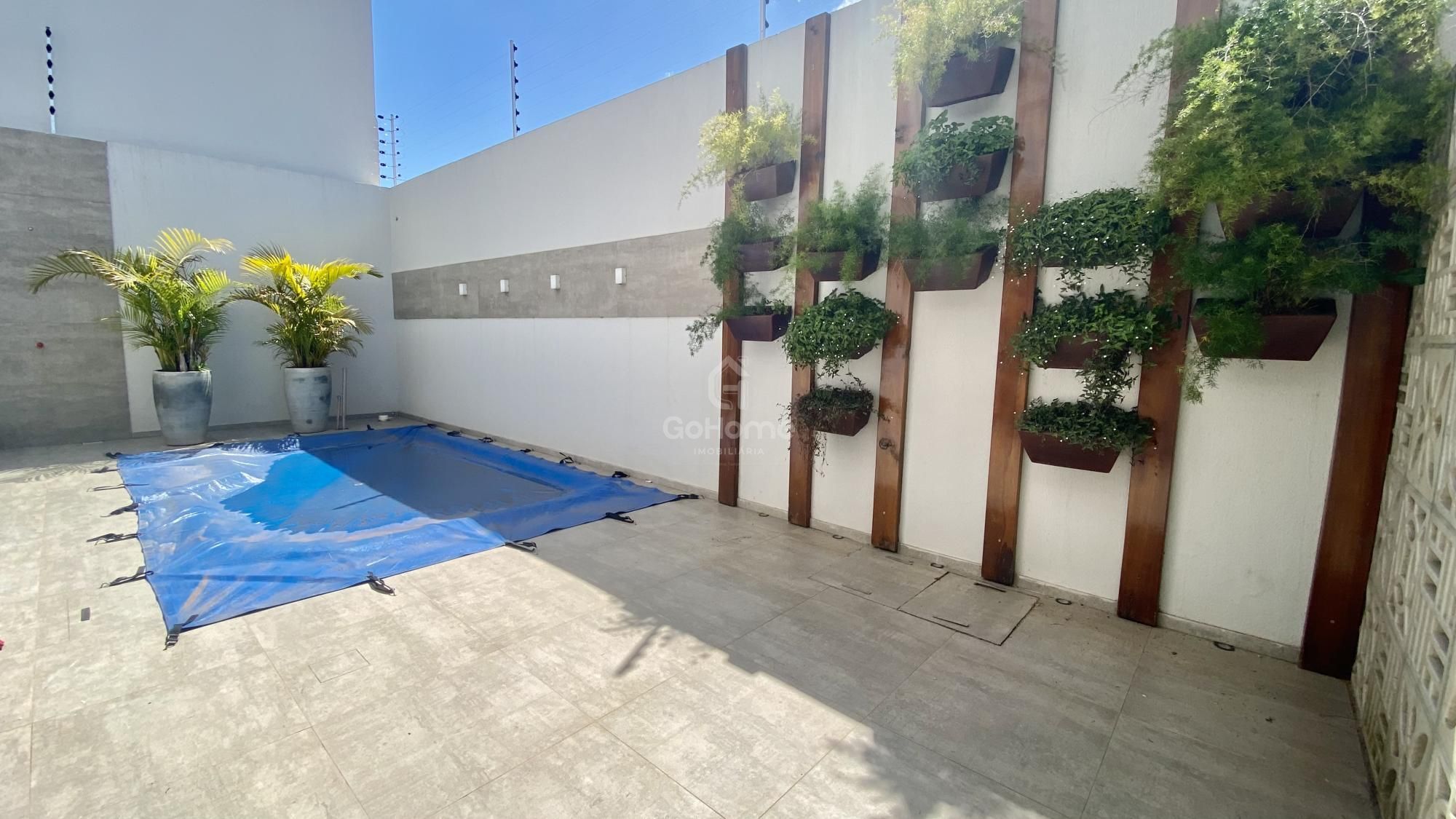 Casa Mobiliada: 4 Quartos e Piscina Aquecida