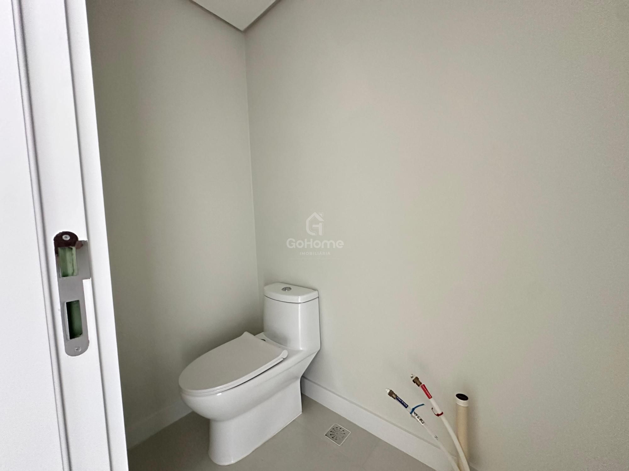 Apartamento Novo à Venda com 3 suítes