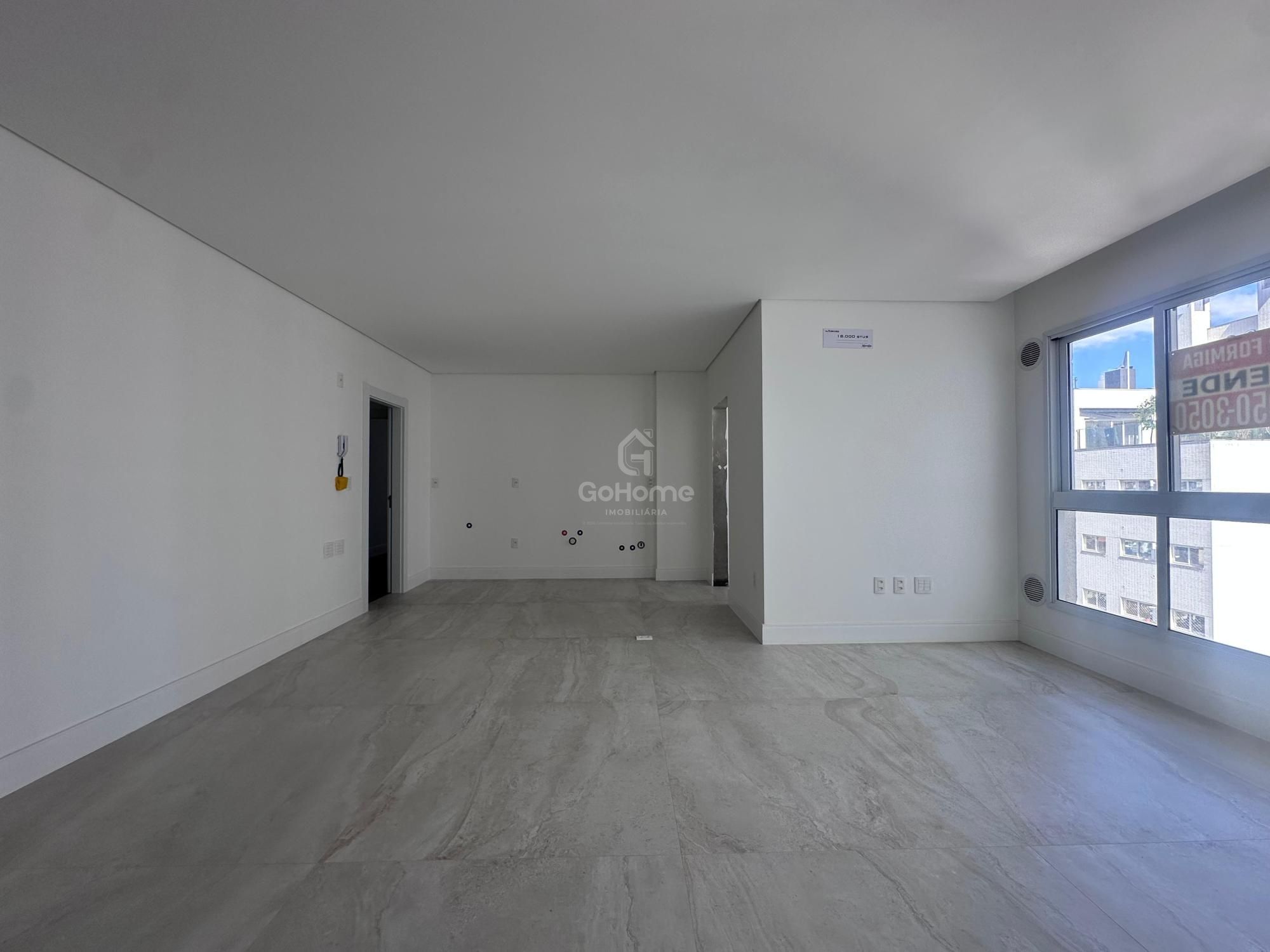 Apartamento Novo à Venda